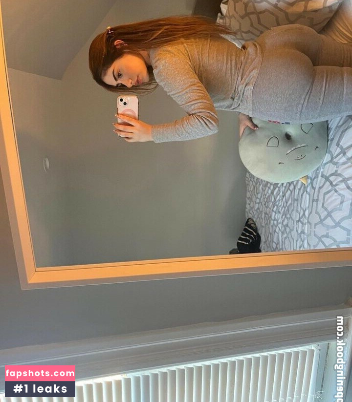 NinaGonz gallery photo #19