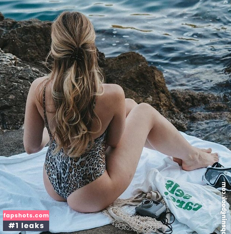 NinaJasmin gallery photo #2