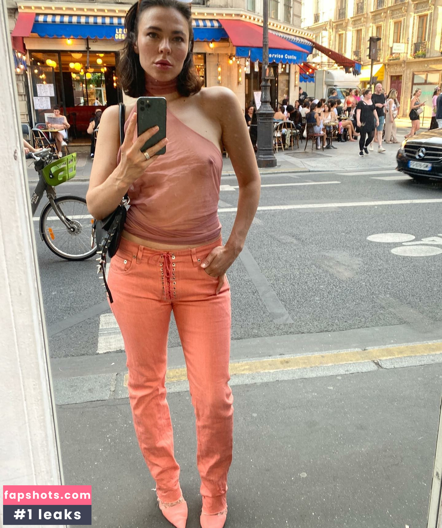 ninakraviz gallery photo #3