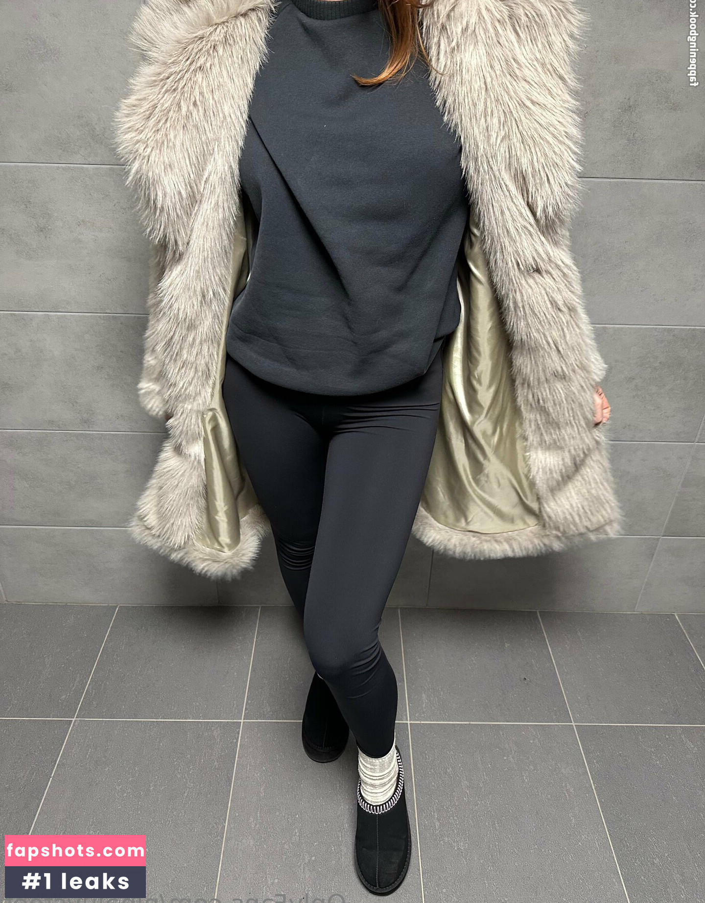 ninaluvsfeet gallery photo #25