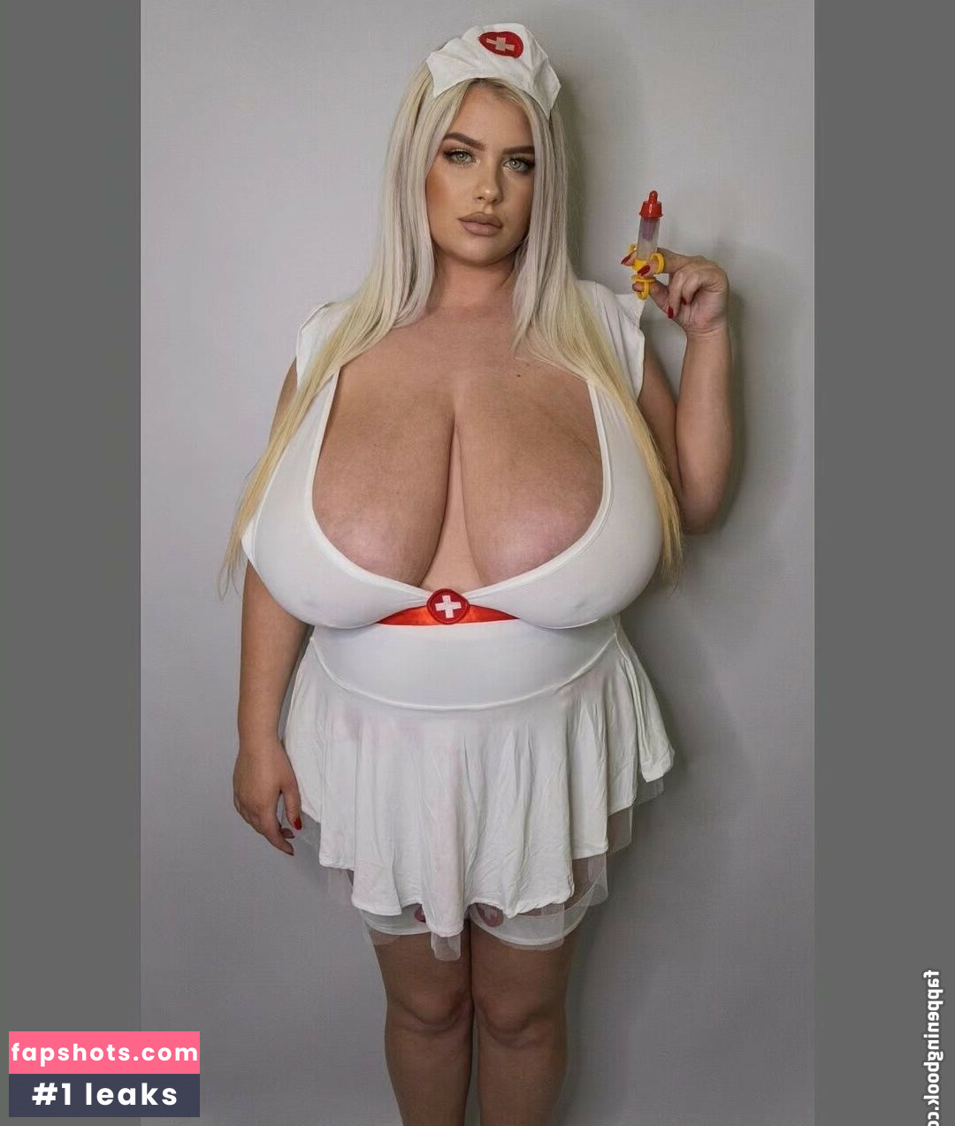 NinaPhoenix gallery photo #159