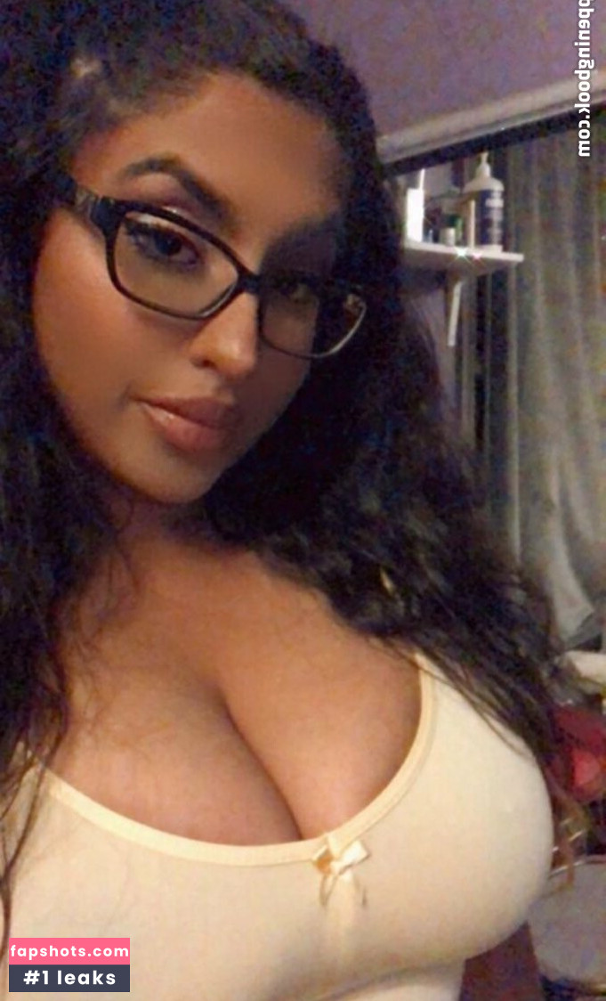 Ninathepony gallery photo #42