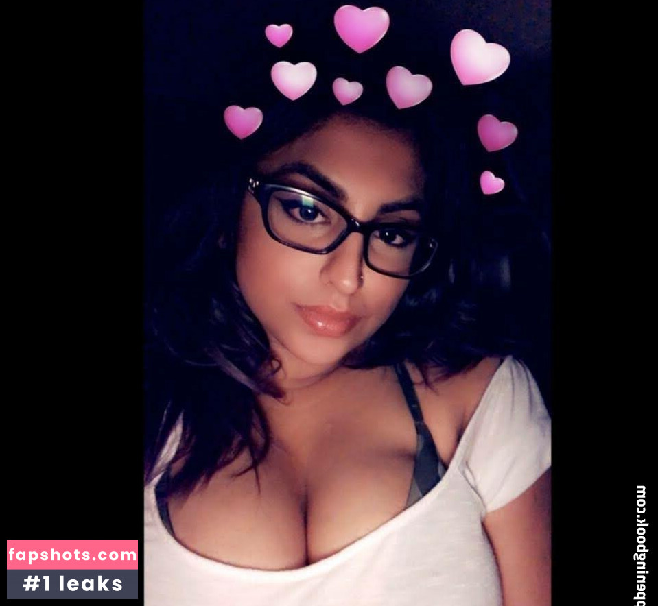 Ninathepony gallery photo #43