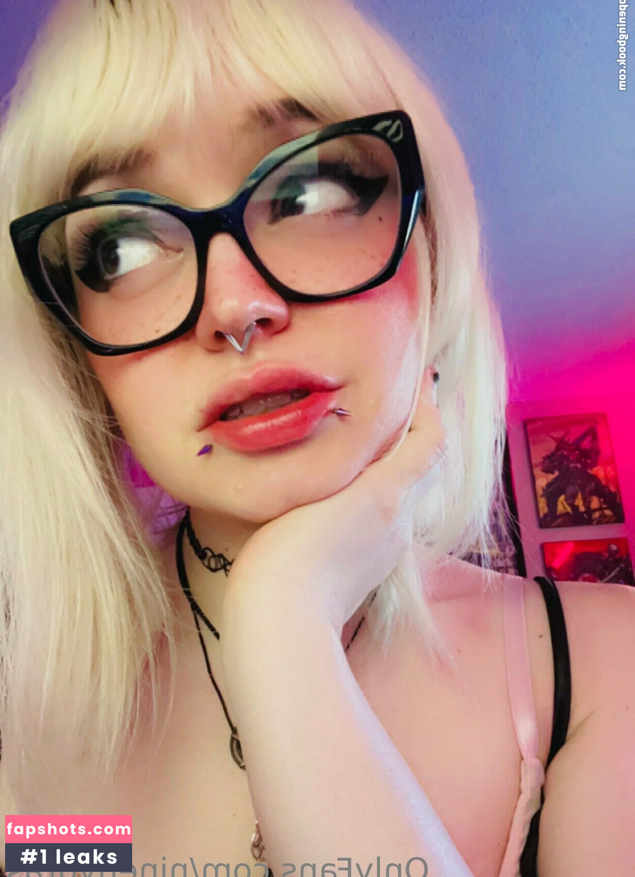 Ninehydras Nahé úniky fotek pouze od fanoušků #7 - Fapshots