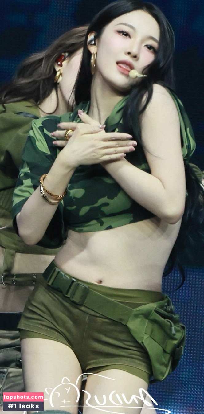 Ningning (æspa gallery photo #183