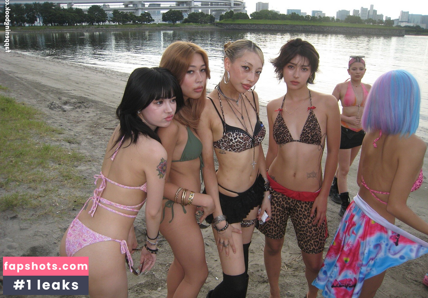 Ninonekw gallery photo #13