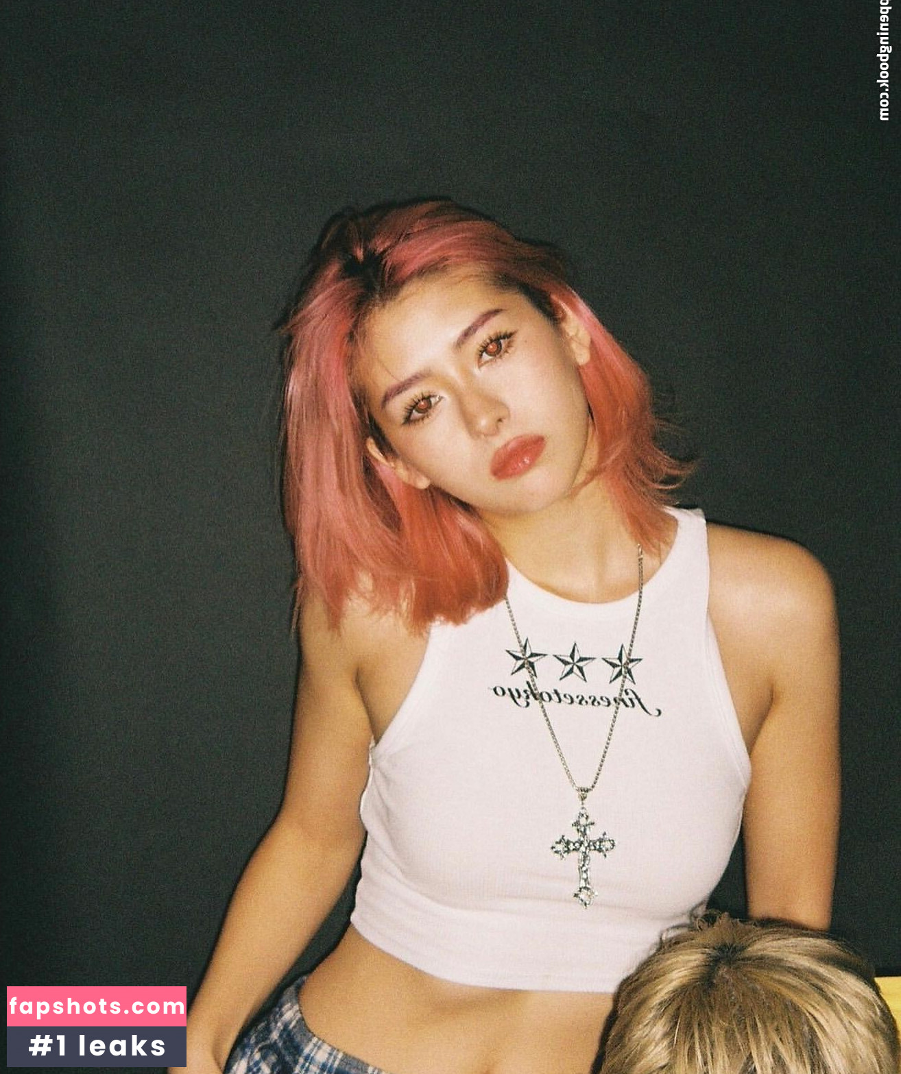 Ninonekw gallery photo #28