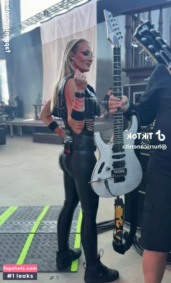 Nita Strauss Nude Leaks OnlyFans Photos #13 - Fapshots