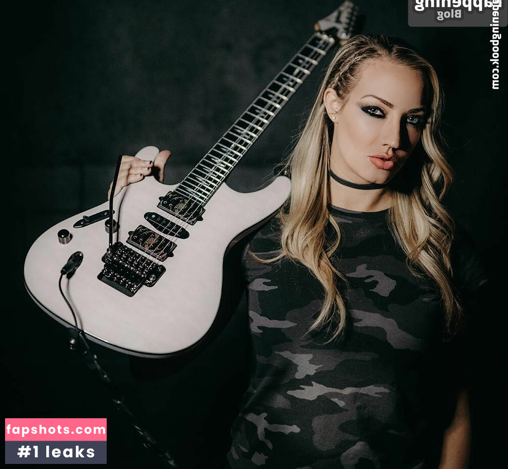 Nita Strauss Nude Leaks OnlyFans Photos #16 - Fapshots
