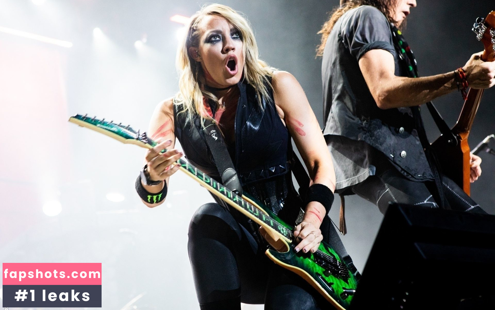 Nita Strauss Nude Leaks OnlyFans Photos #41 - Fapshots
