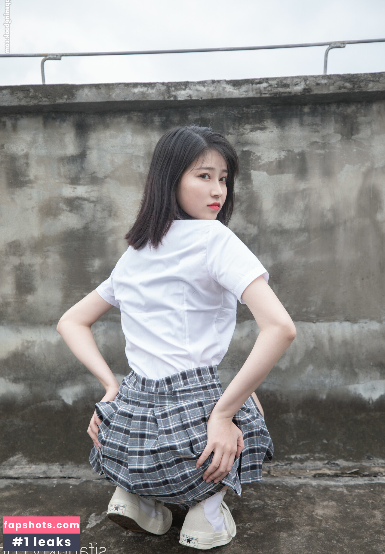 nnian_ gallery photo #17