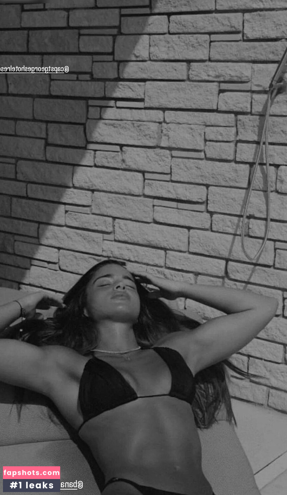 Noa Kirel gallery photo #23