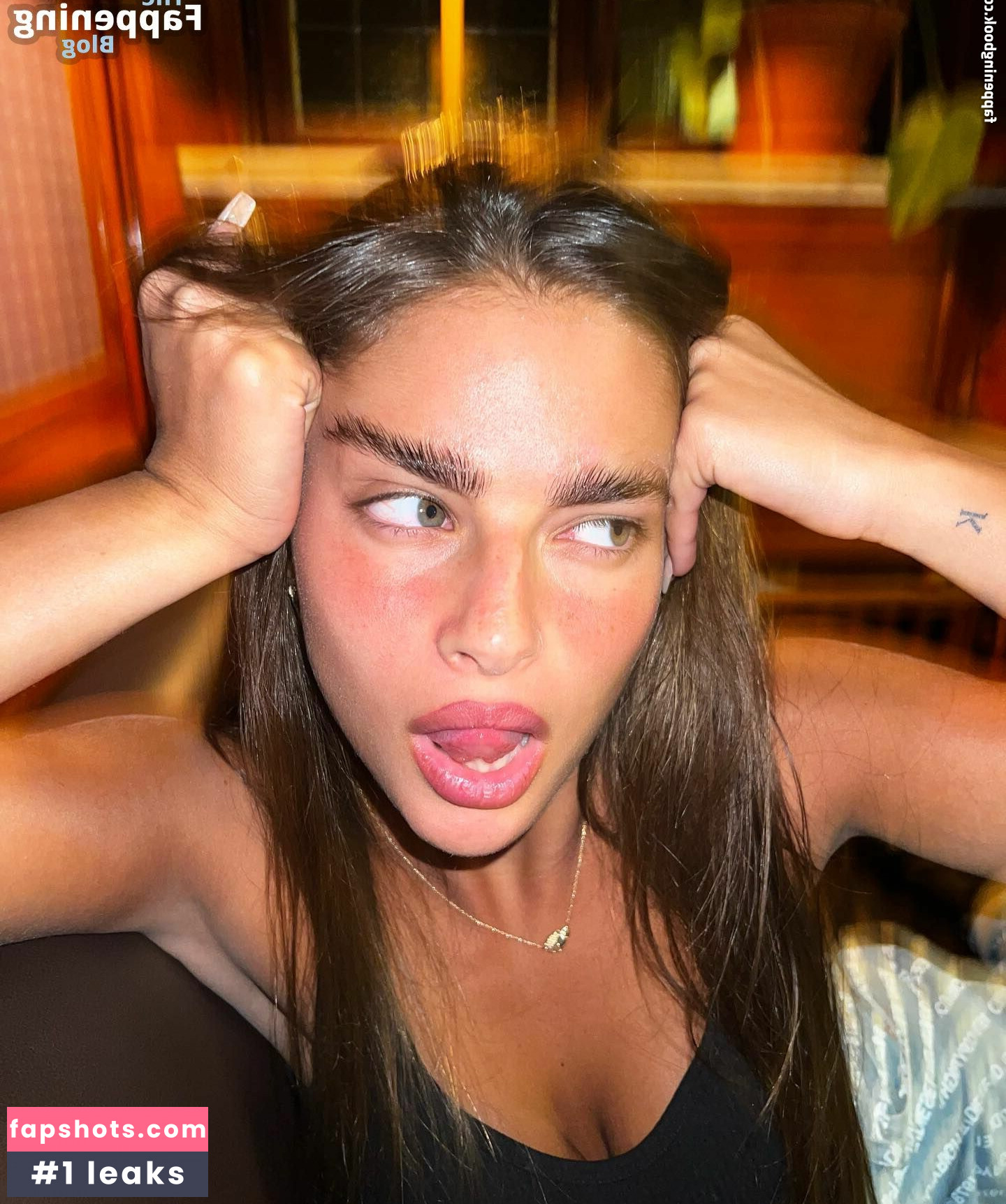 Noa Kirel gallery photo #50