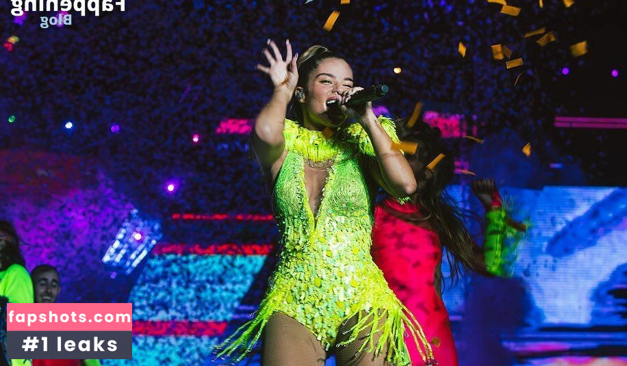 Noa Kirel gallery photo #58