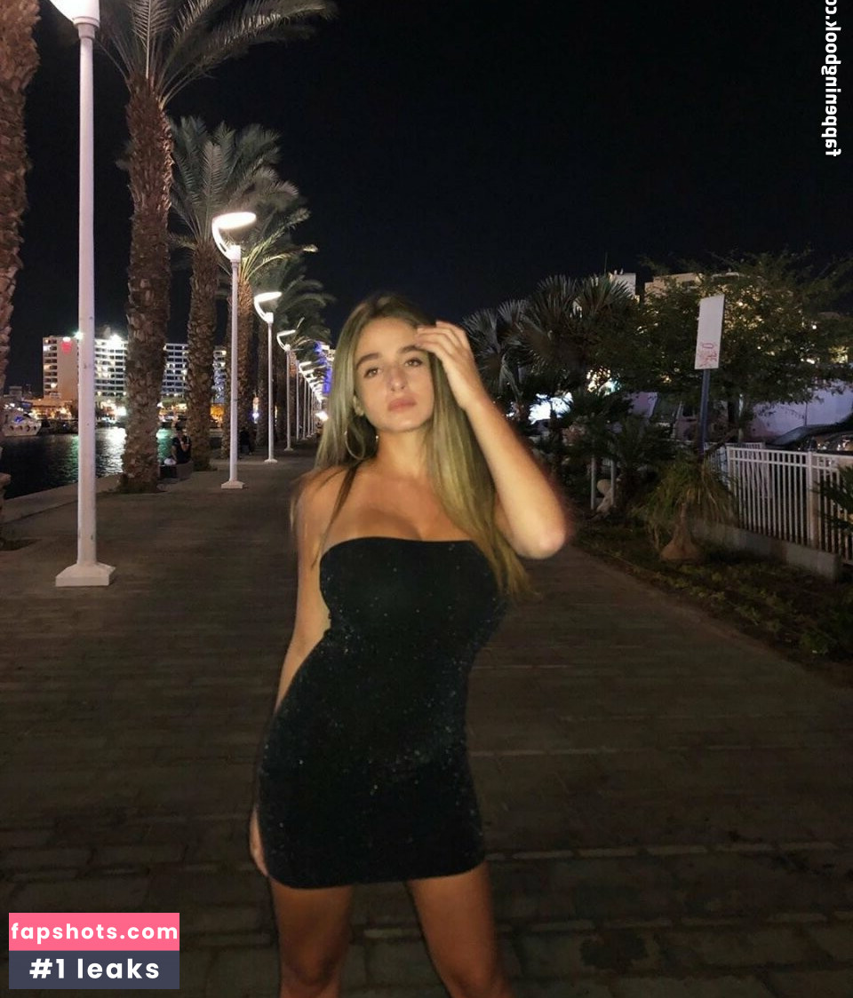 Noa Perets Nude Leaks OnlyFans Photos #32 - LeakJerk