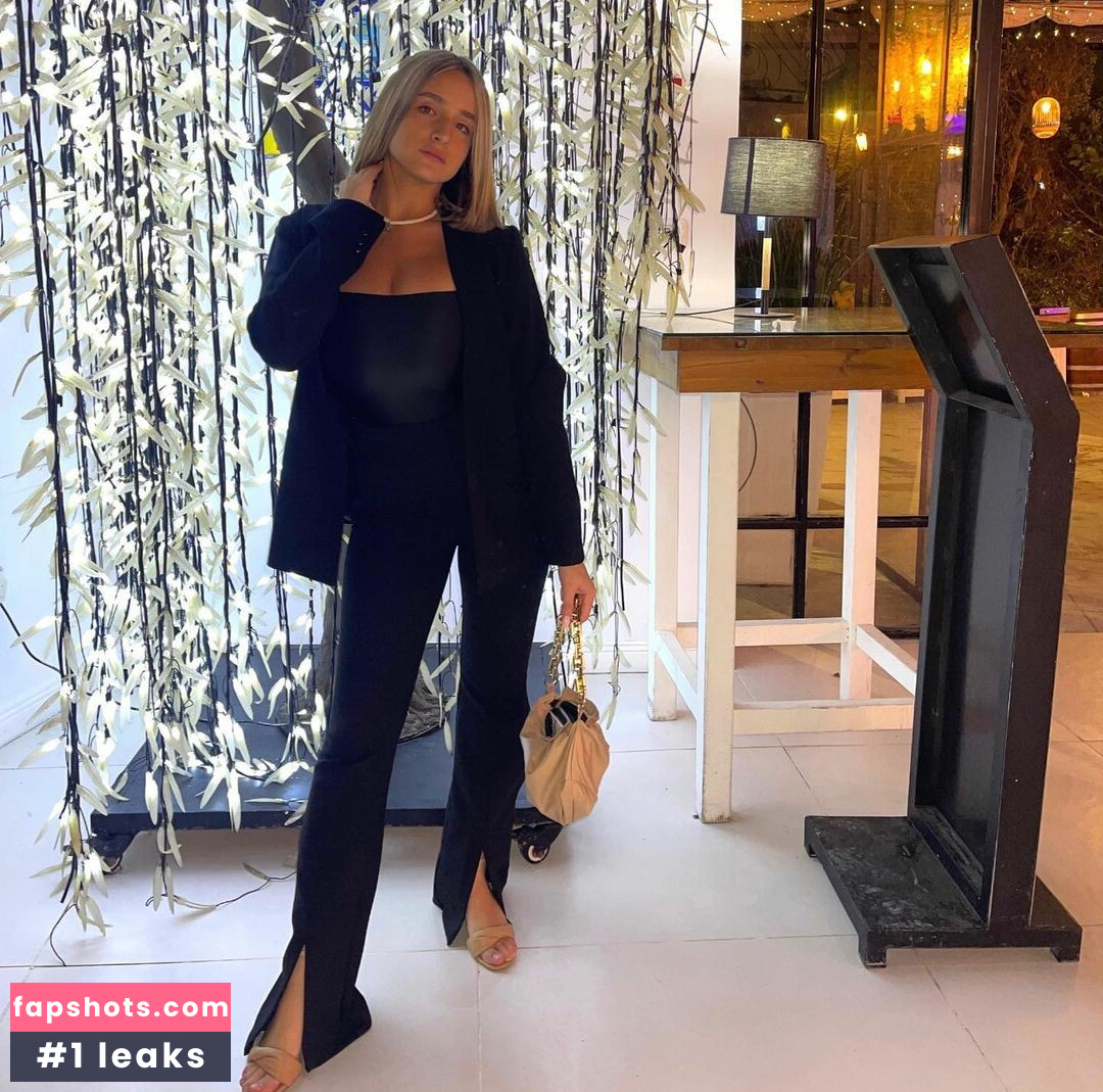 Noa Perets Nude Leaks OnlyFans Photos #7 - LeakJerk