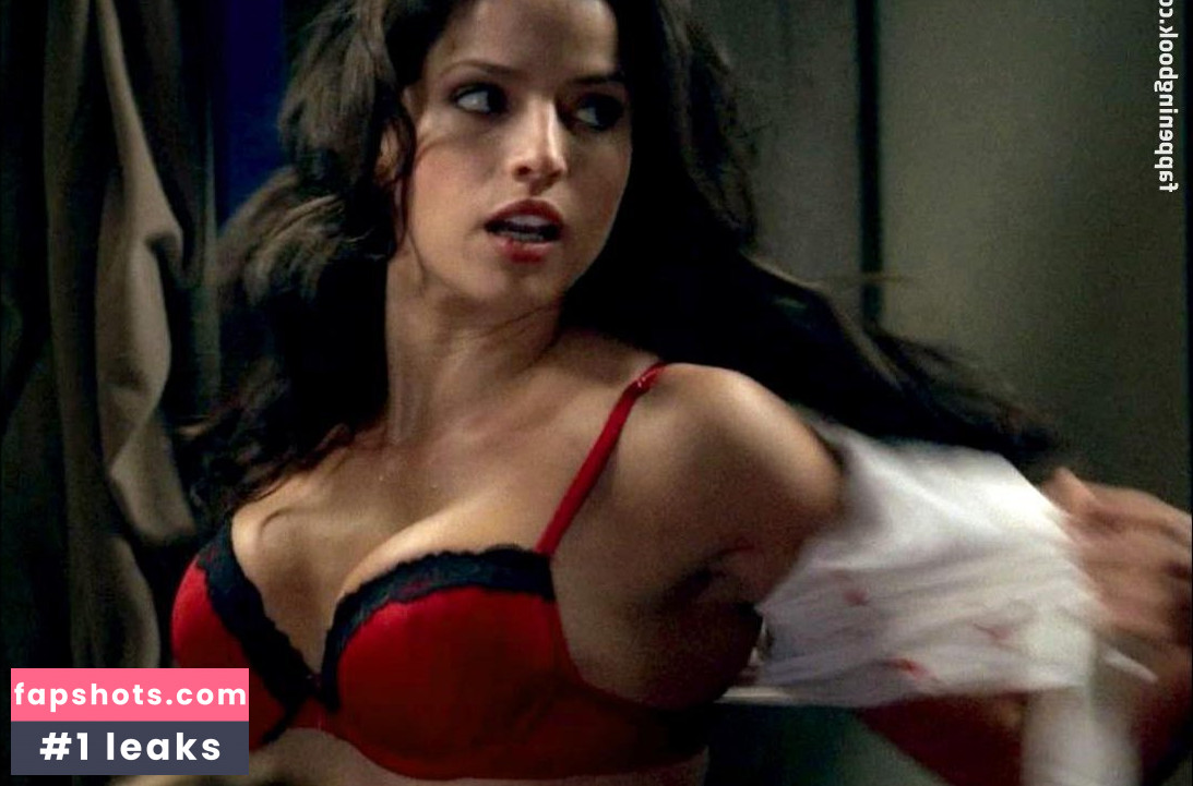 Noa Tishby gallery photo #7