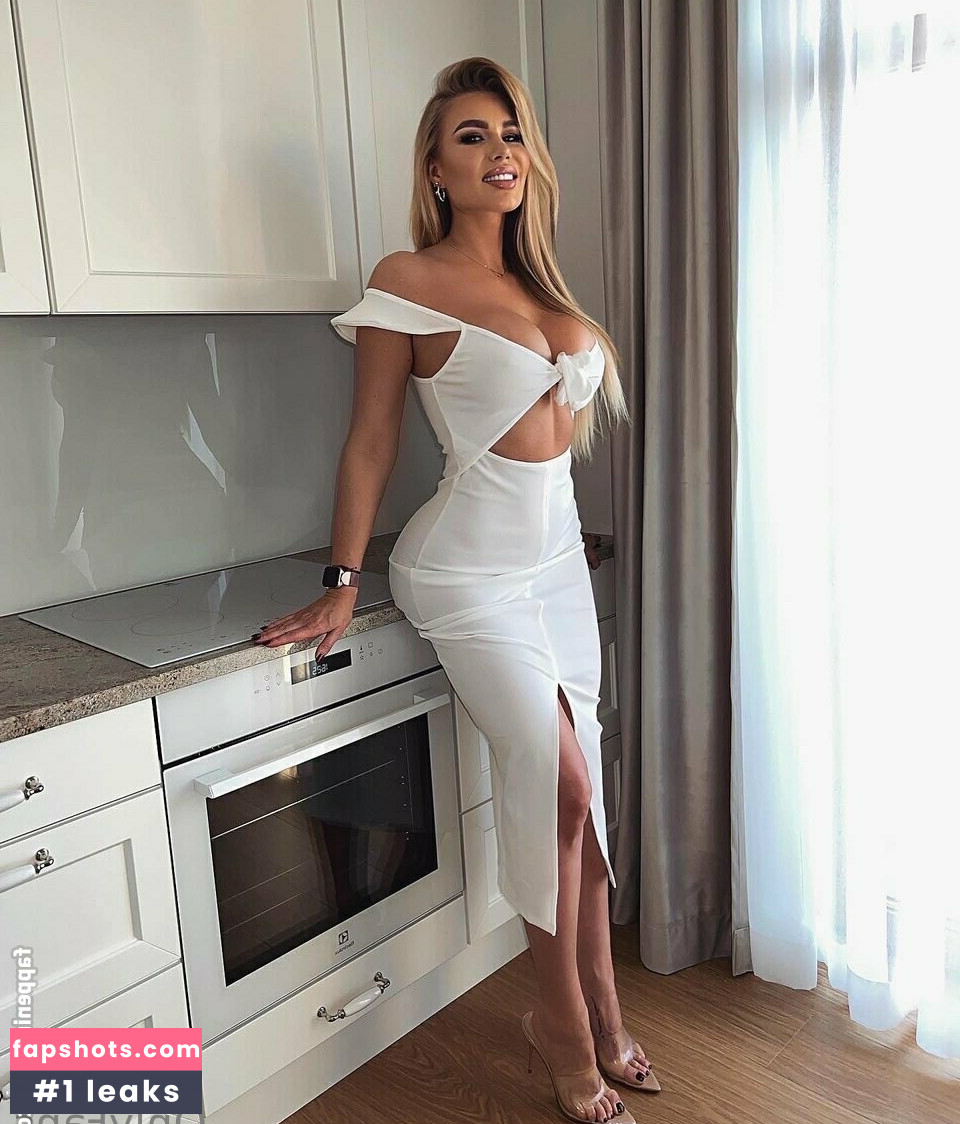 Noele Natalia Nude Leaks OnlyFans Photos #13 - LeakJerk