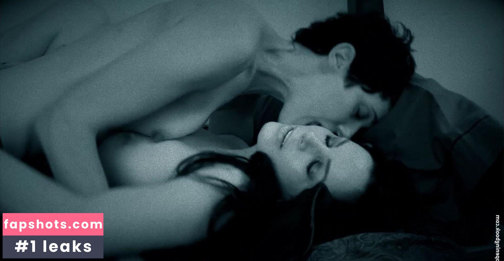 Noelle Messier gallery photo #12