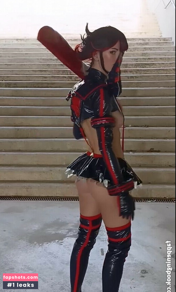 Noelle Sama gallery photo #13