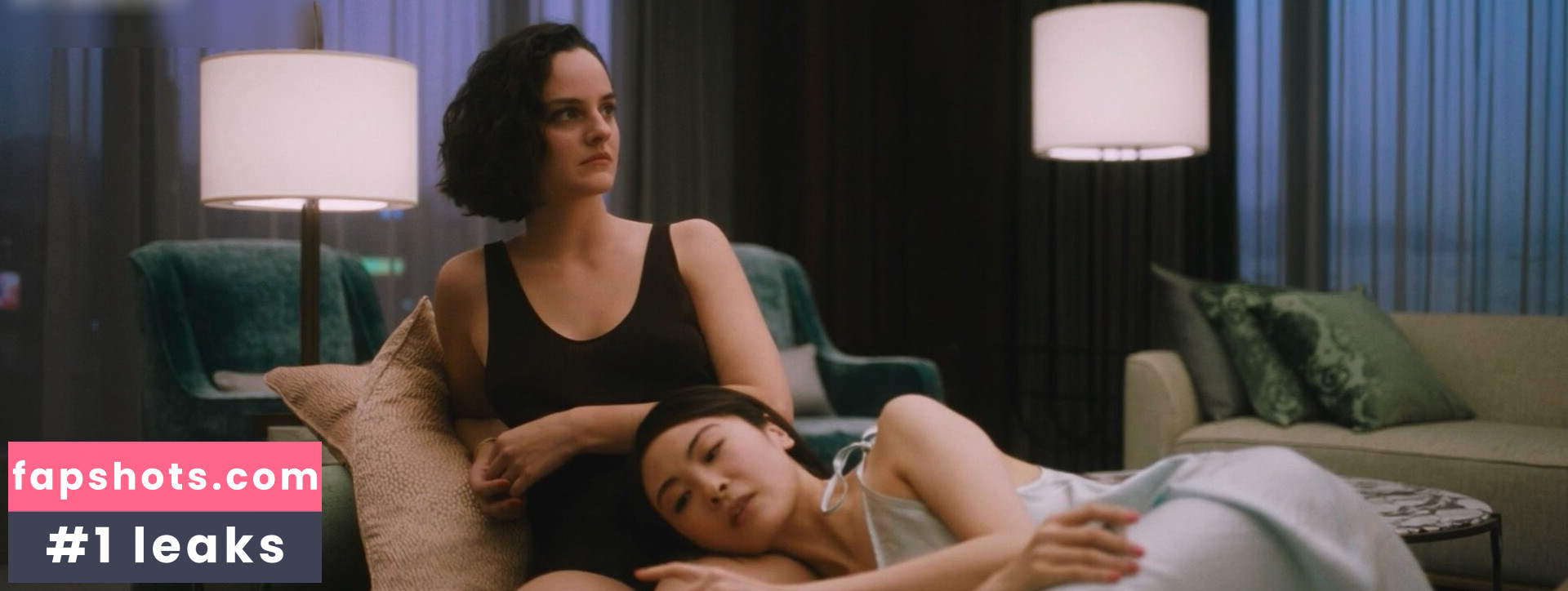 Noemie Merlant gallery photo #22