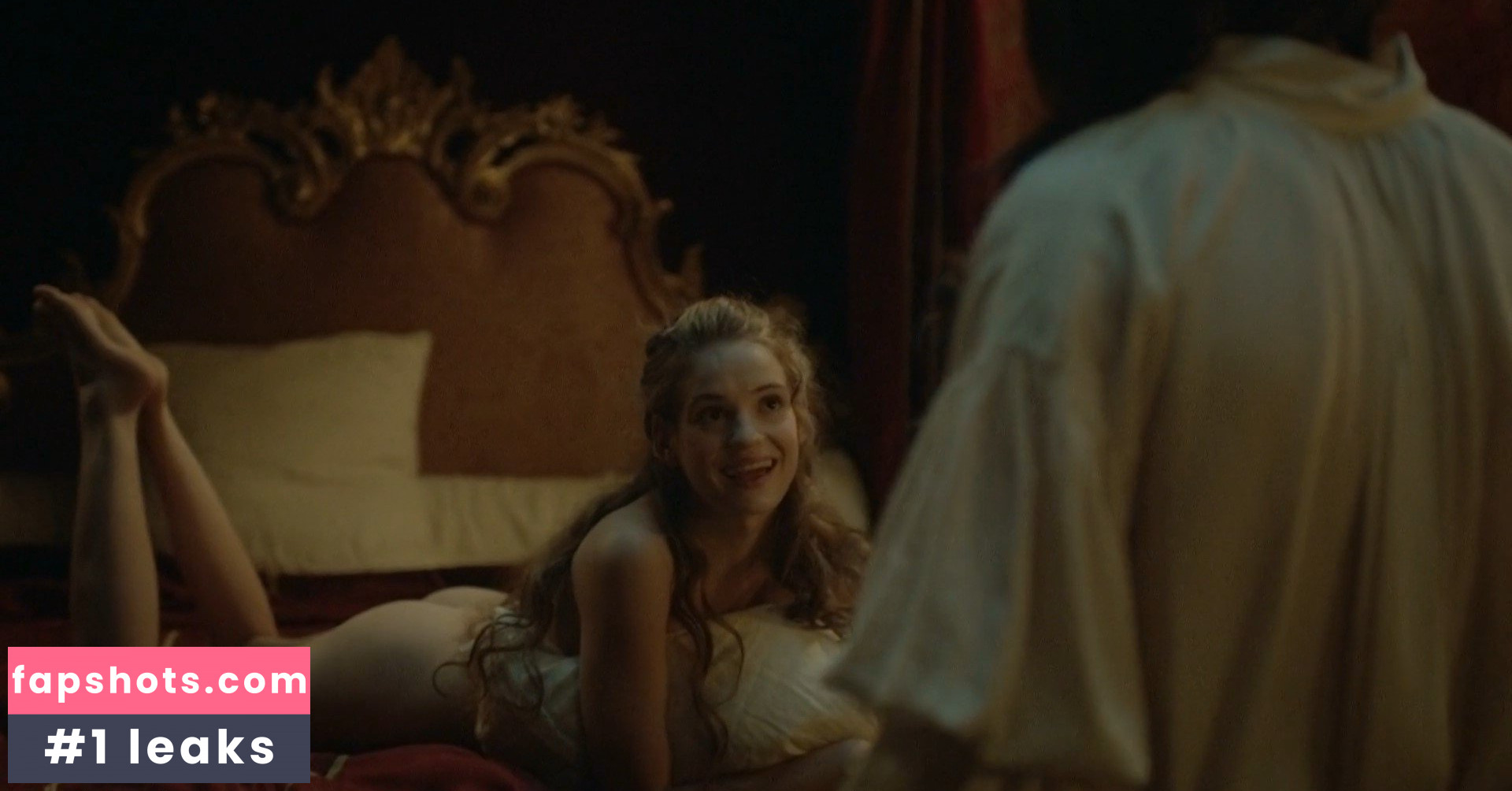 Noémie Schmidt gallery photo #6