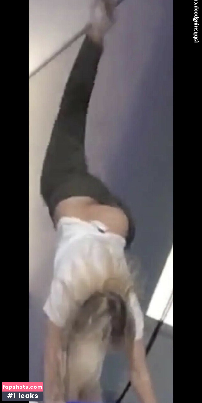 NoisyButters gallery photo #15