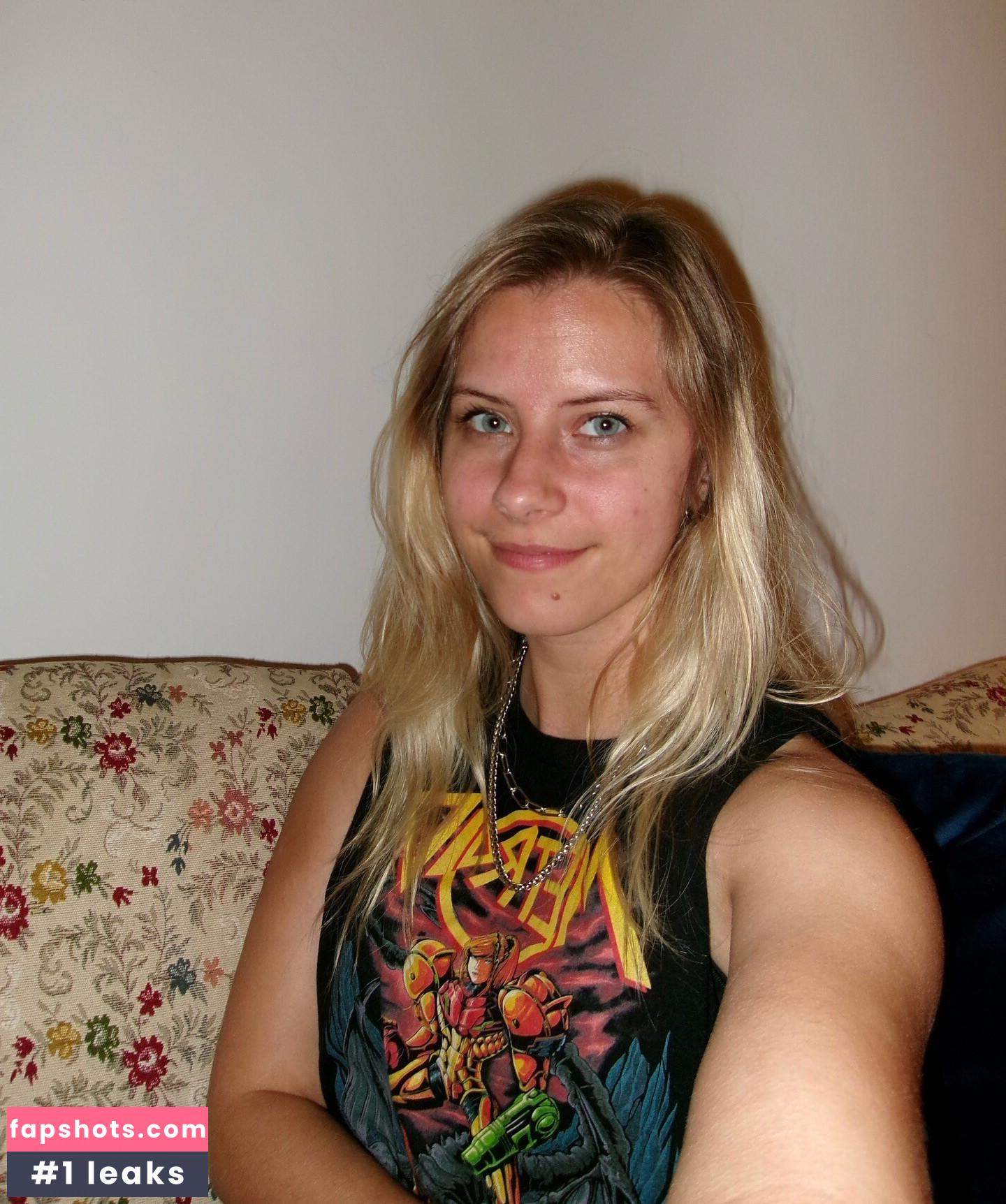 NoisyButters gallery photo #3