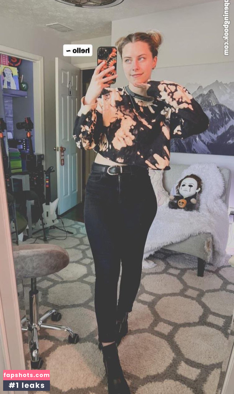 NoisyButters gallery photo #21