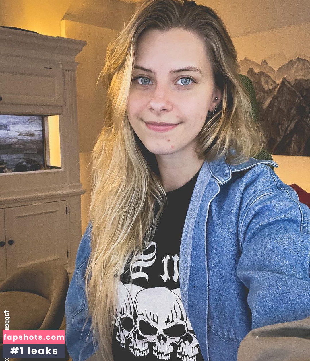 NoisyButters gallery photo #10