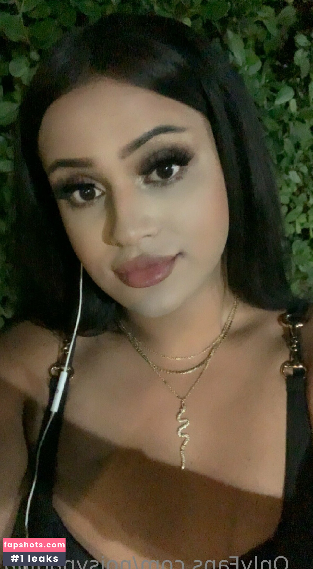 noisynadiaa gallery photo #2