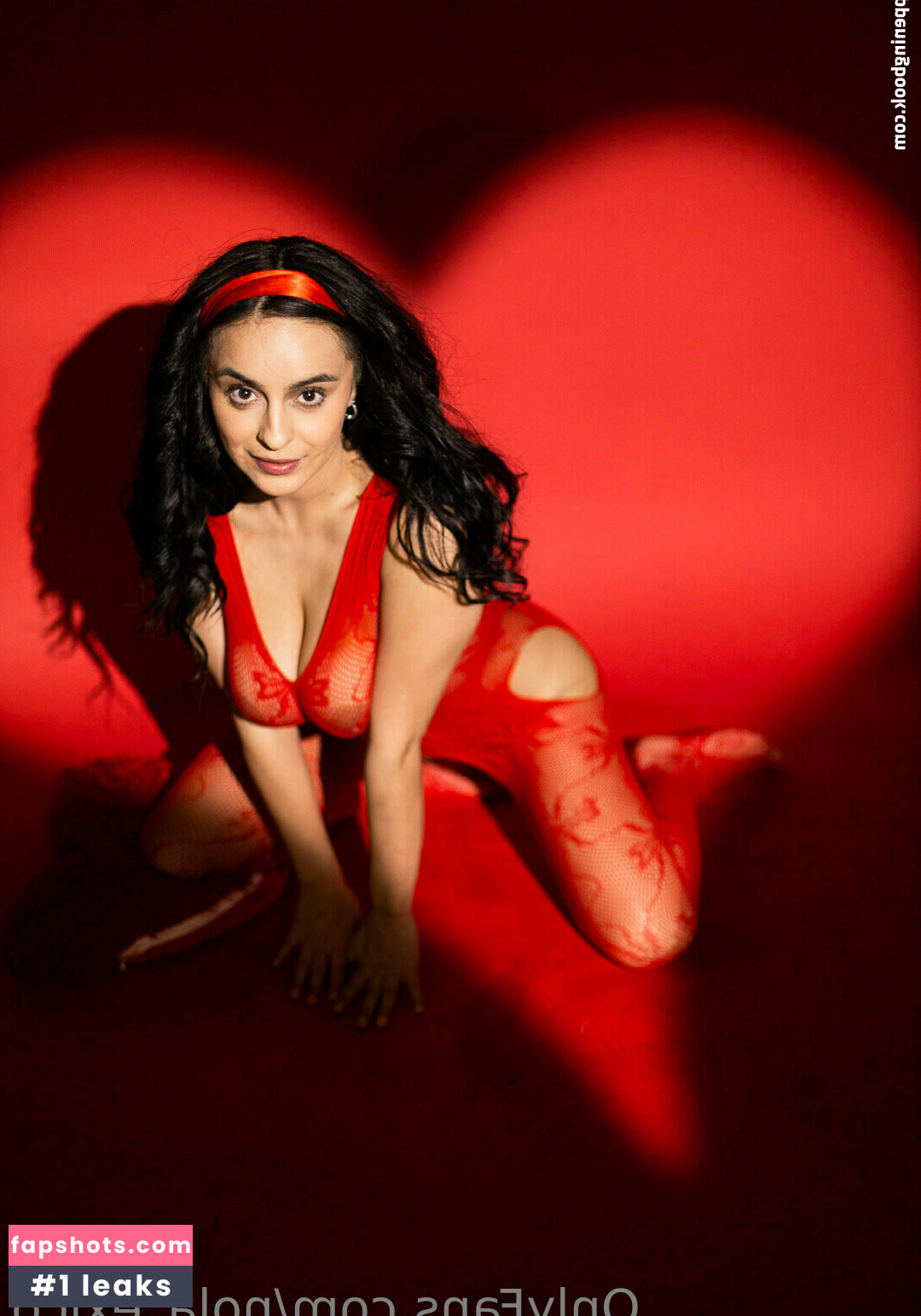 Nola Exico gallery photo #16