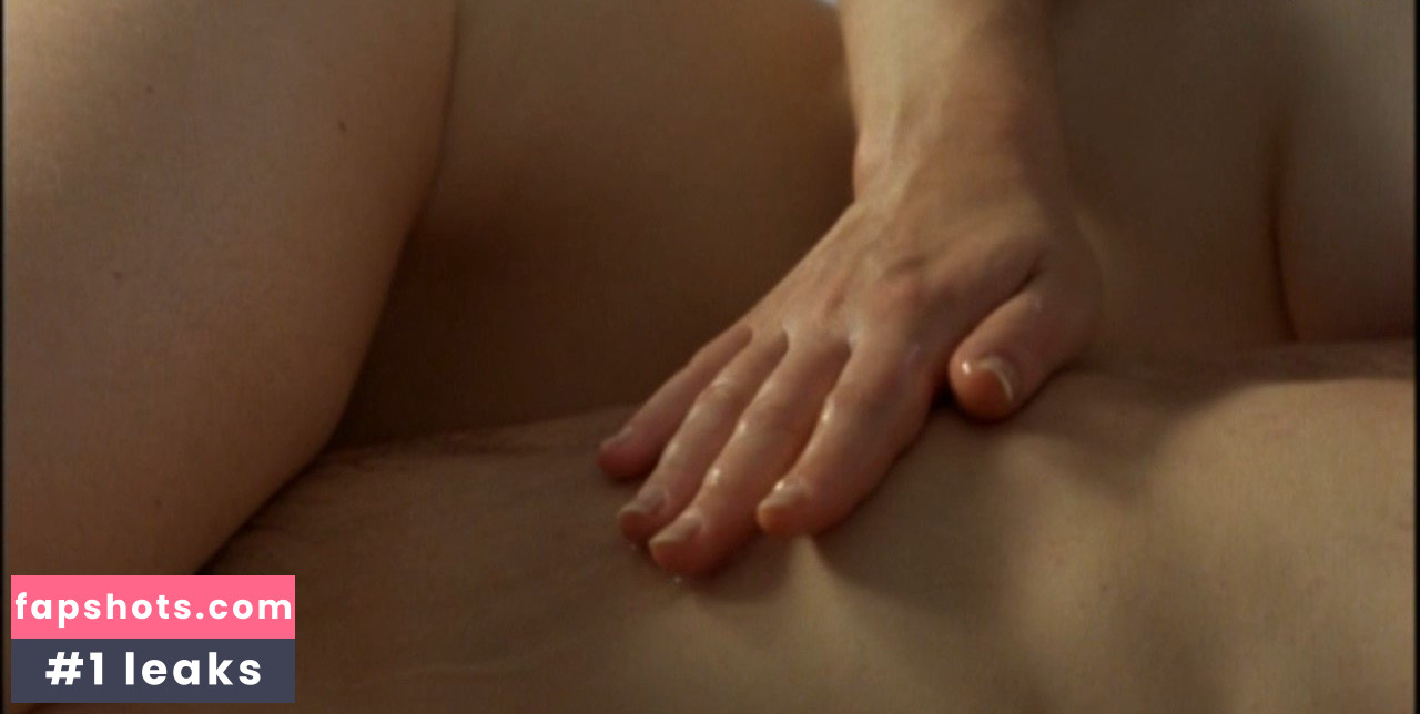 Noni Hazlehurst gallery photo #3