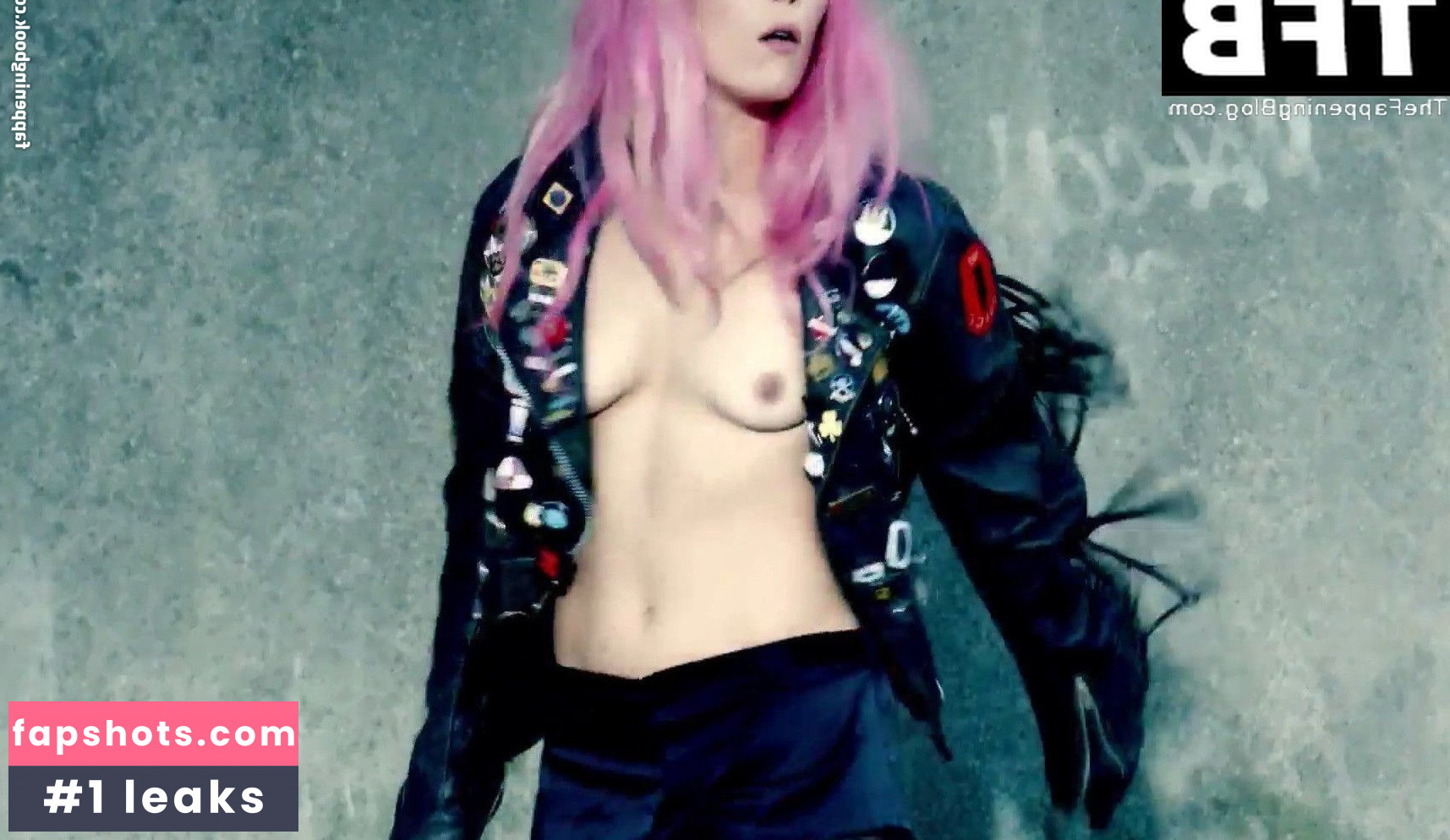 Noomi Rapace Nahé úniky fotek pouze od fanoušků #147 - Fapshots