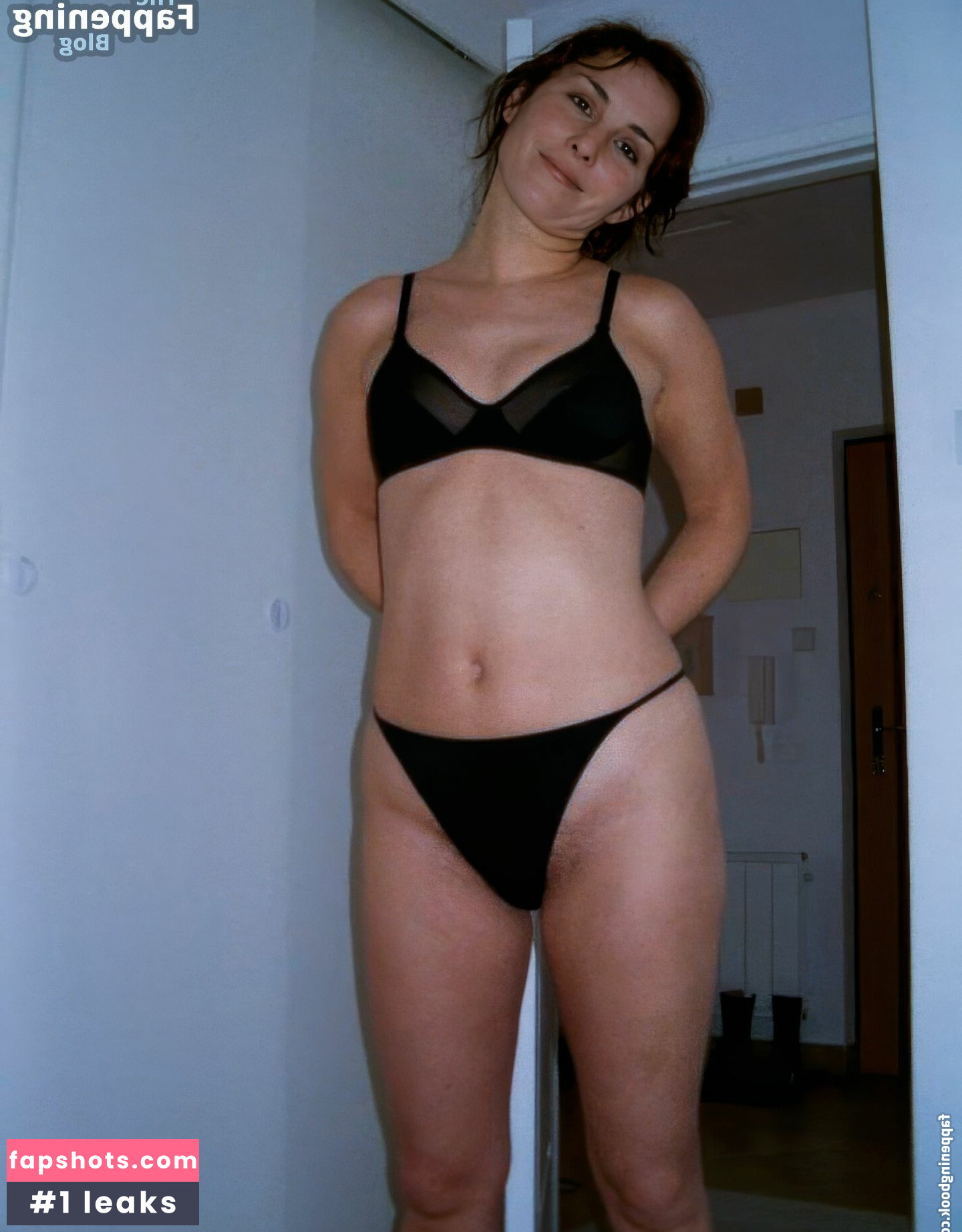 Noomi Rapace Nahé úniky fotek pouze od fanoušků #16 - Fapshots