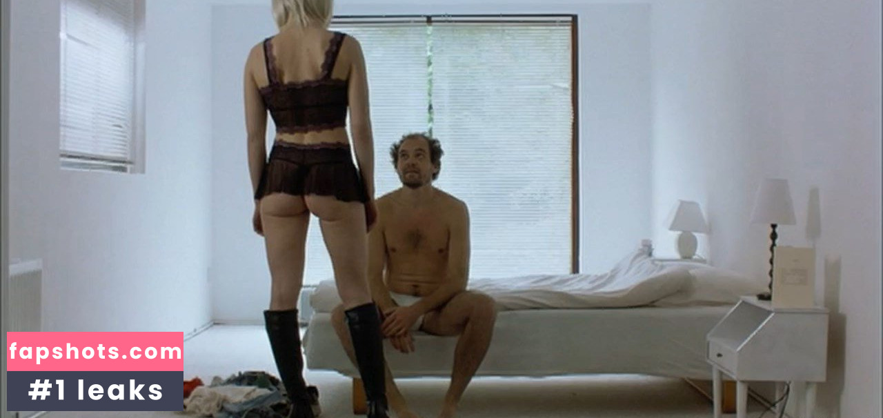 Noomi Rapace Nahé úniky fotek pouze od fanoušků #167 - Fapshots