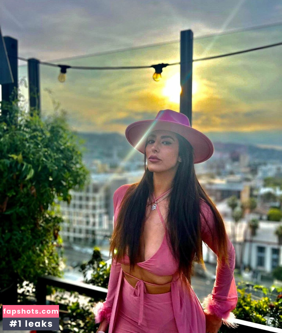 Noorish_ur__perfection gallery photo #9