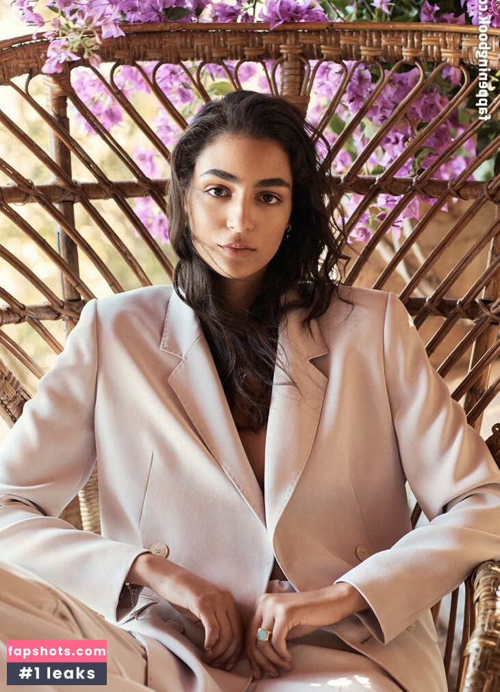 Nora Attal gallery photo #13