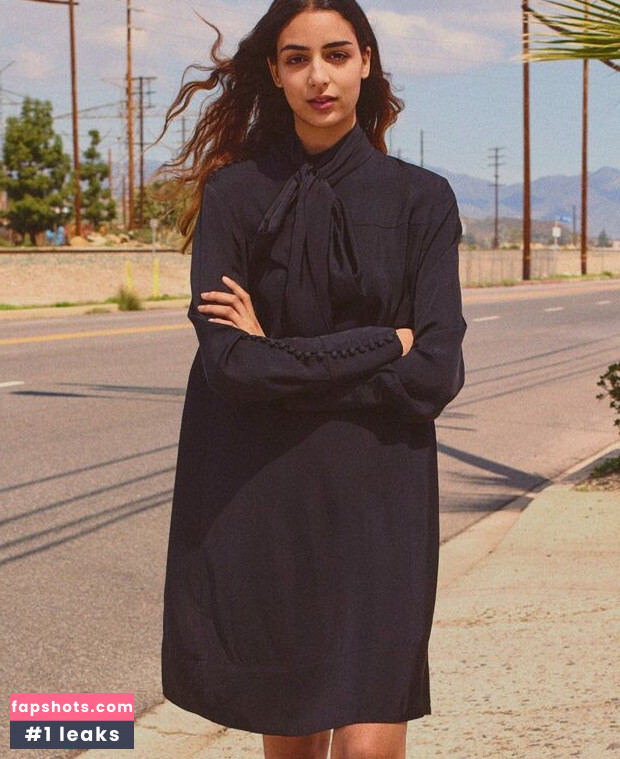 Nora Attal gallery photo #23