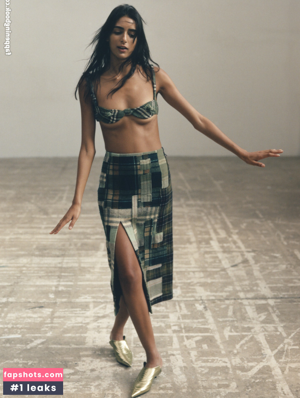 Nora Attal gallery photo #8