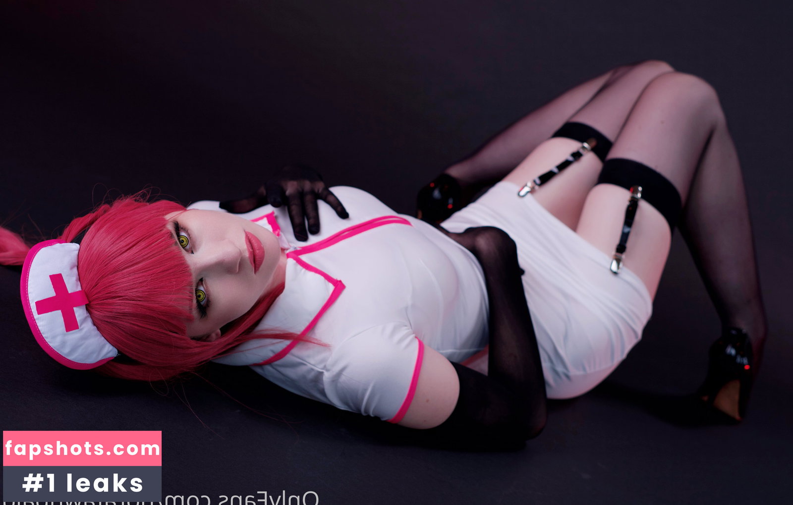 Nora Fawn gallery photo #3061