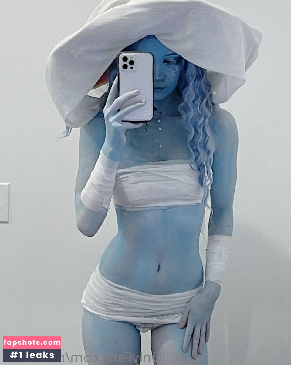 Nora Fawn gallery photo #2149