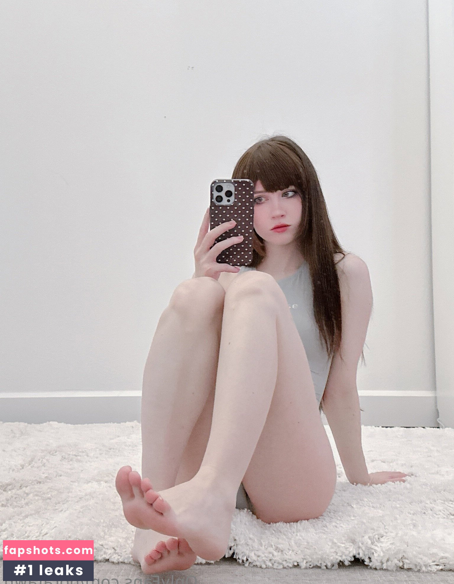 Nora Fawn gallery photo #2289