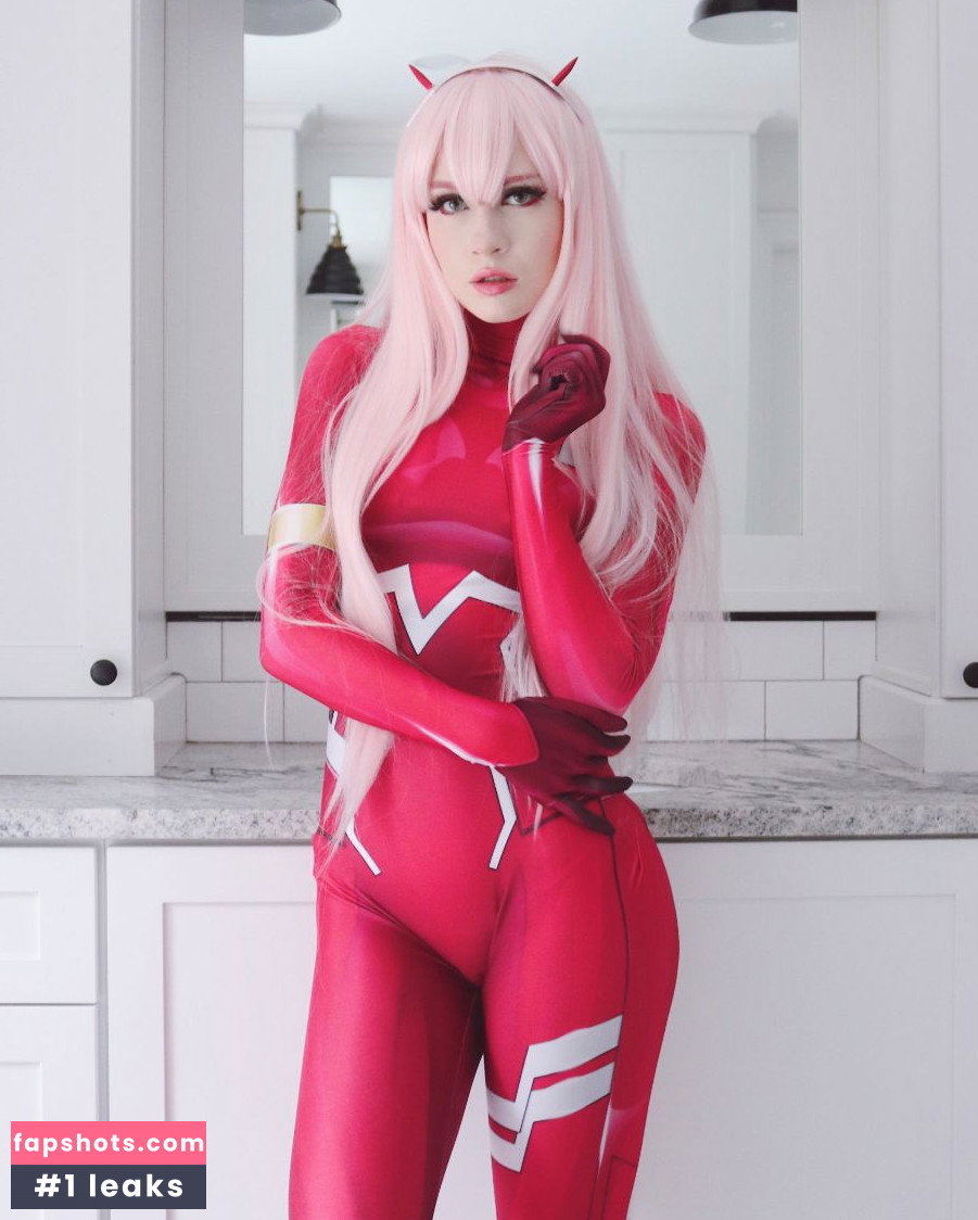 Nora Fawn gallery photo #2626