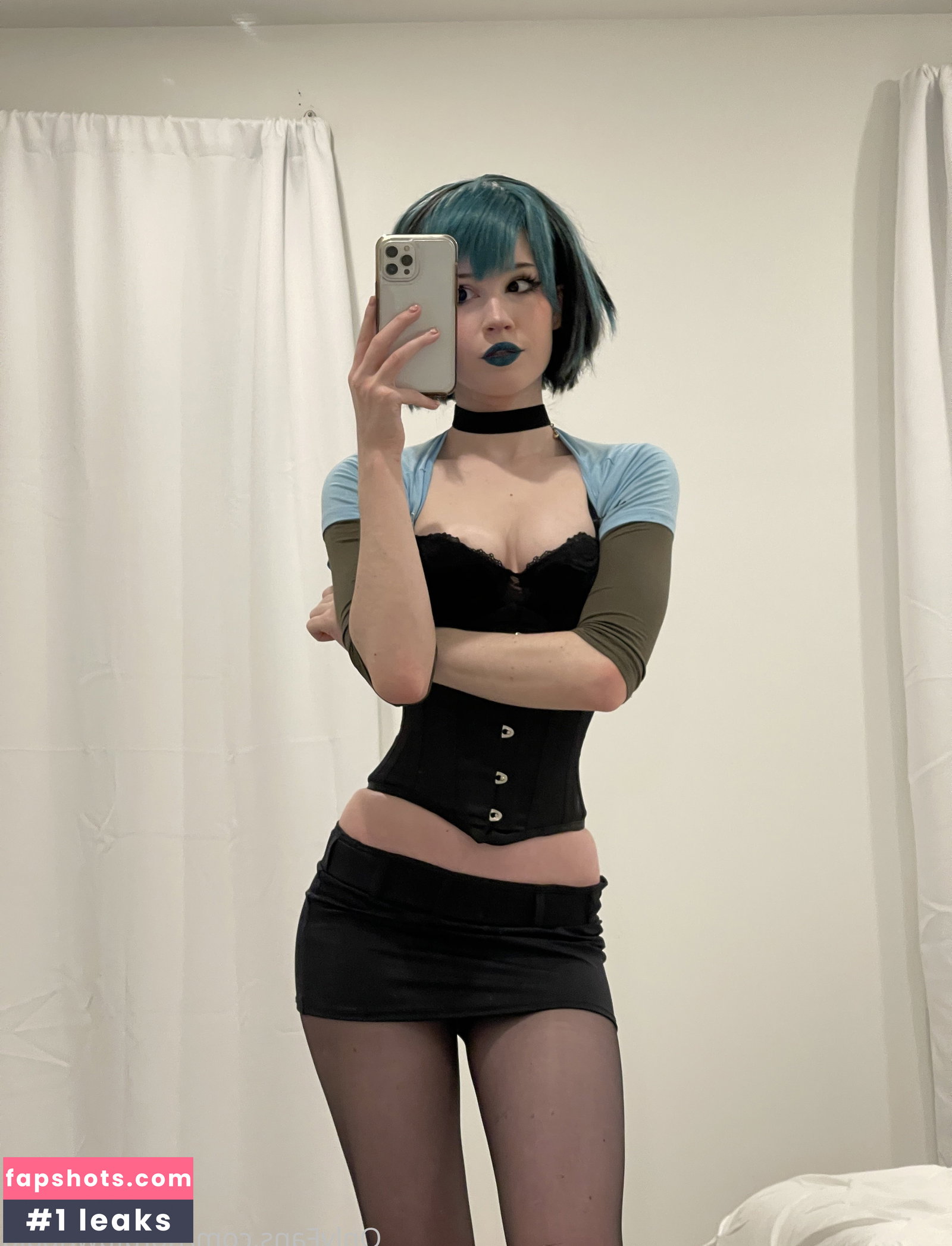 Nora Fawn gallery photo #2765