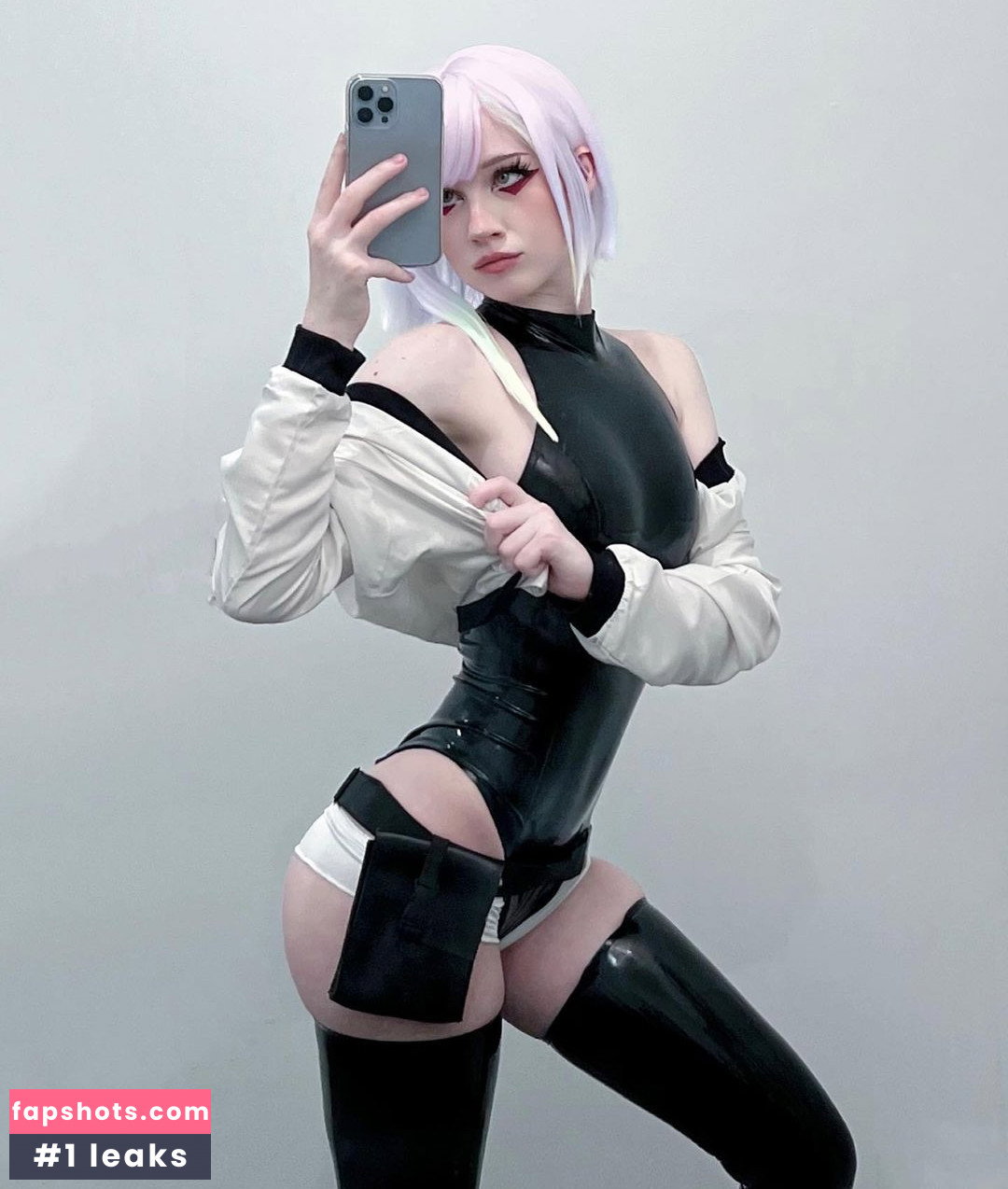 Nora Fawn gallery photo #2085