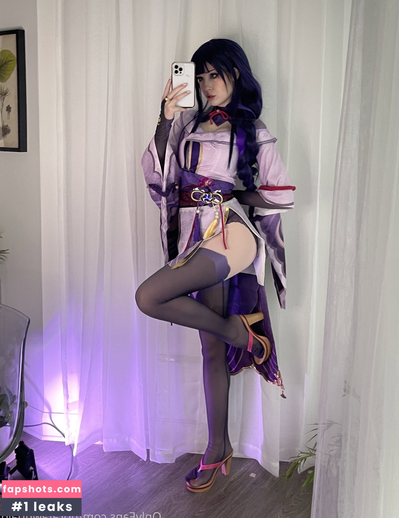 Nora Fawn gallery photo #1958