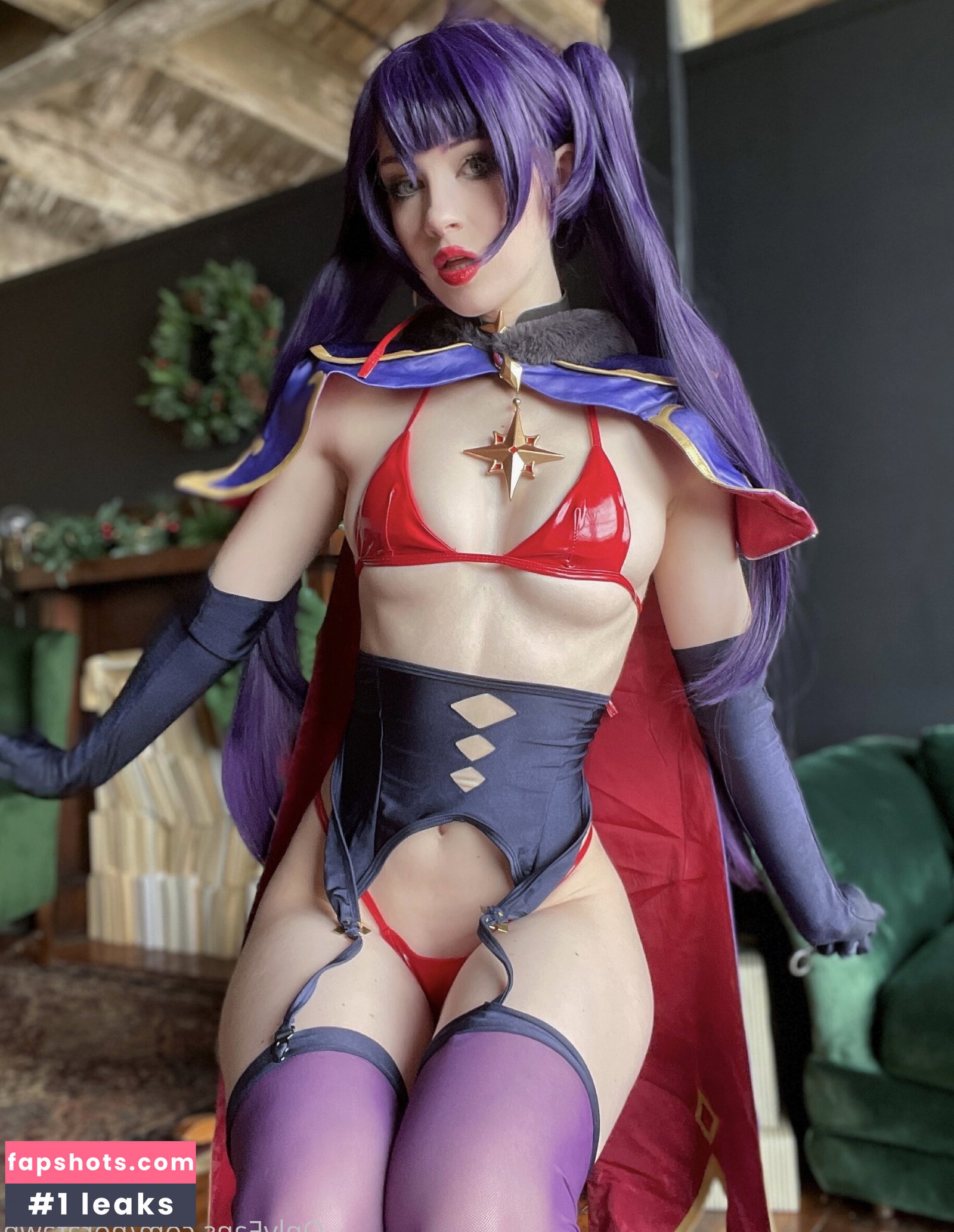 Nora Fawn gallery photo #721