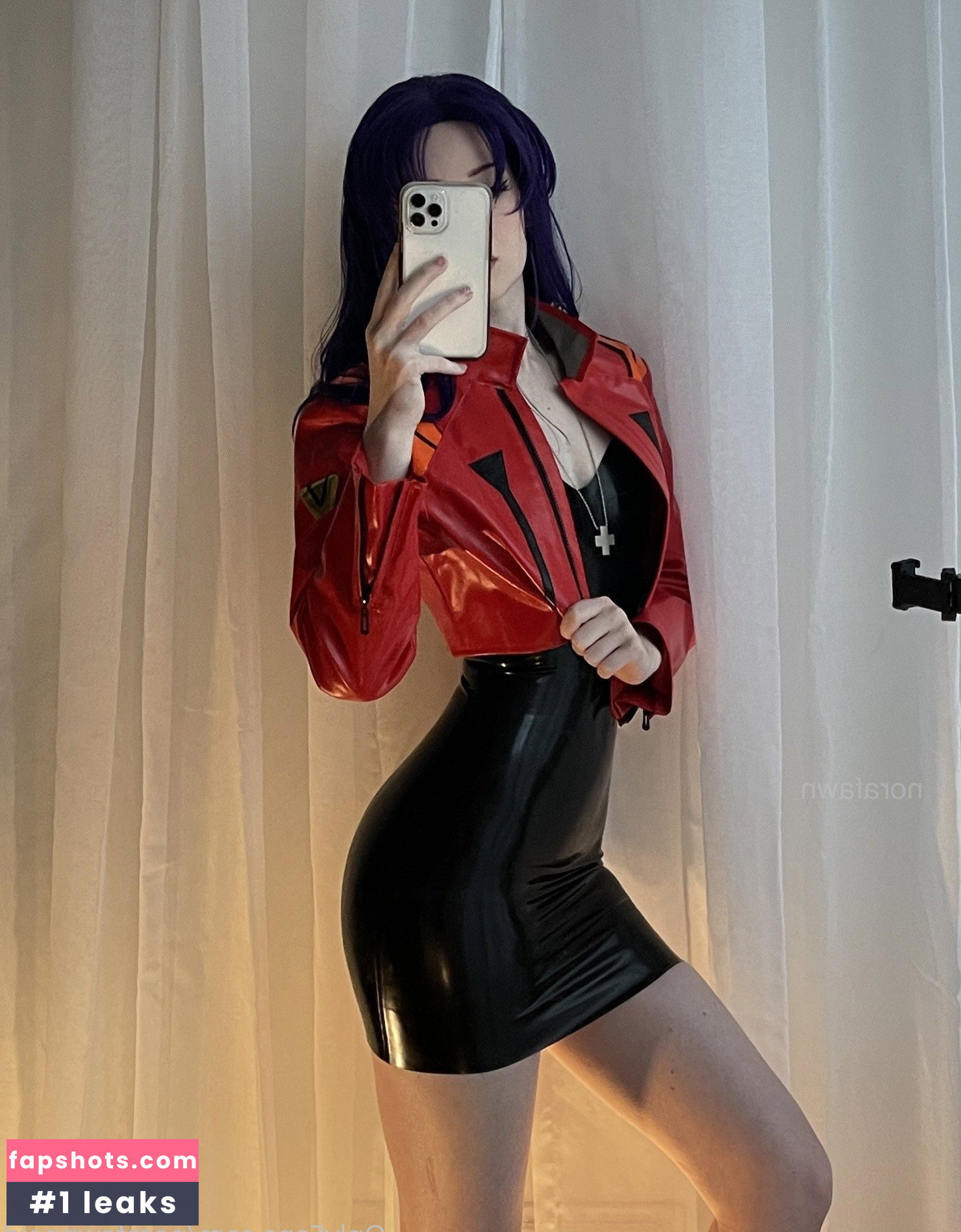 Nora Fawn gallery photo #870