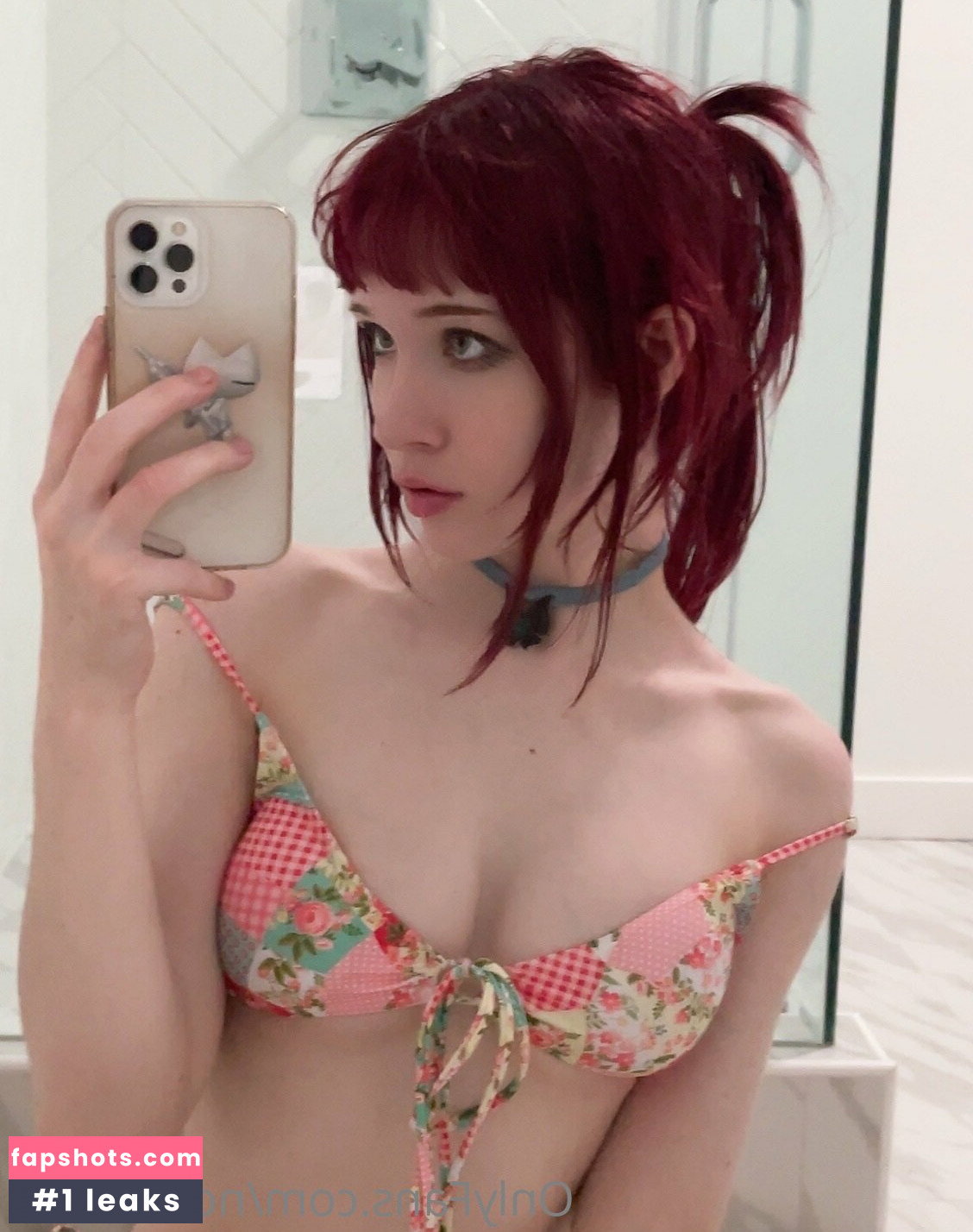 Nora Fawn gallery photo #3309